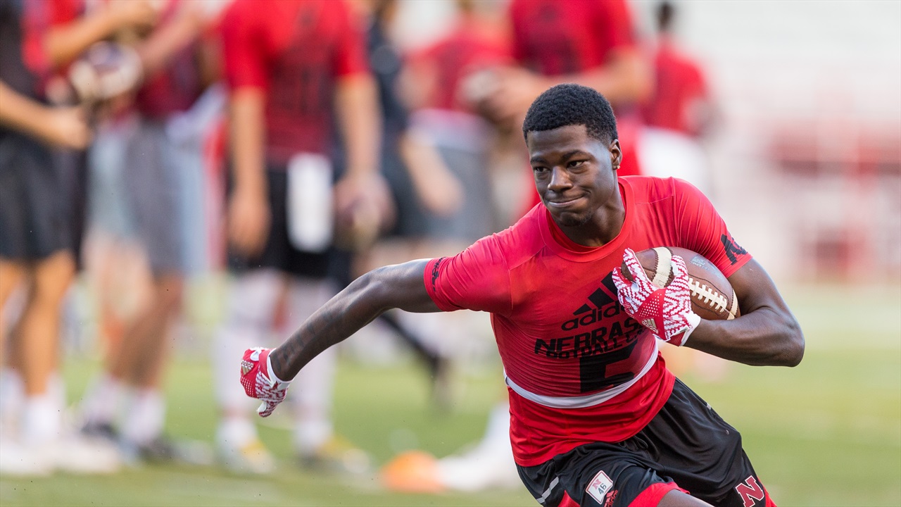 4-Star WR Manuel Allen Flips to Louisville | Hail Varsity